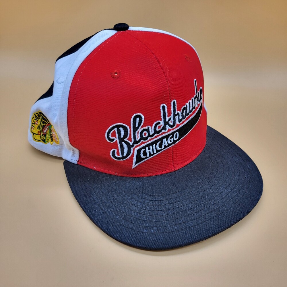 Chicago Blackhawks Hat Cap Snap Back Red Black Retro NHL Hockey Bud Light Mens